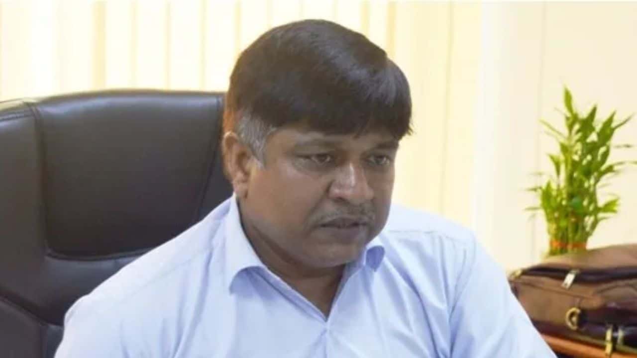 AAP Leader Rajendra Pal Gautam Biography, Age, Family, Religion, Cast, Hindu Conversion Video, Statement, Twitter, Latest News