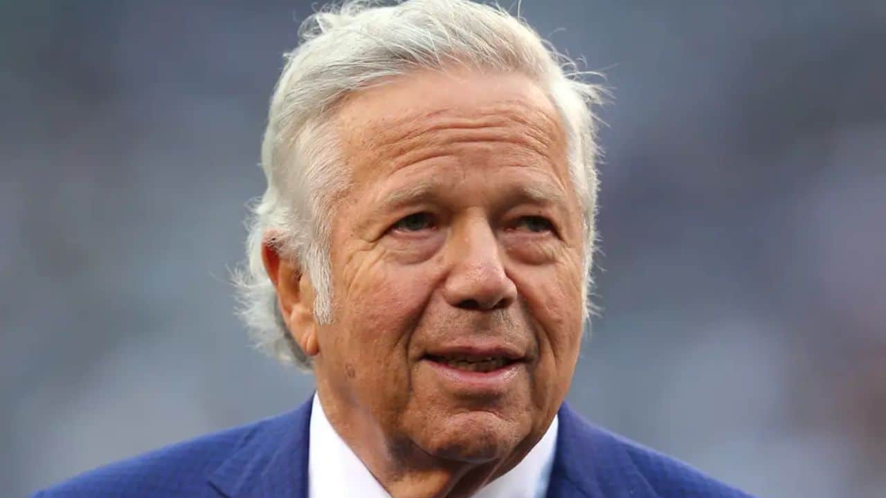 Who Is Robert Kenneth Kraft Patriots Owner Biography, Age, Family, New Wife, Children, Net Worth 2022, News