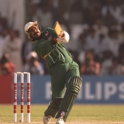 Javed Miandad praised me in front of one of the chief selectors: Wasim Akram
