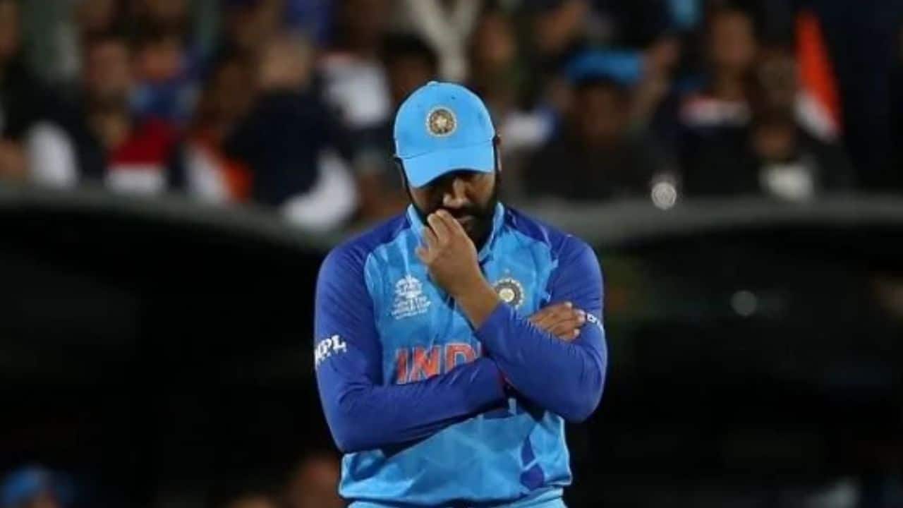 “Stray animals ko bachaake,” Rohit Sharma slammed for teaching Hindus how to celebrate Holi in wish tweet