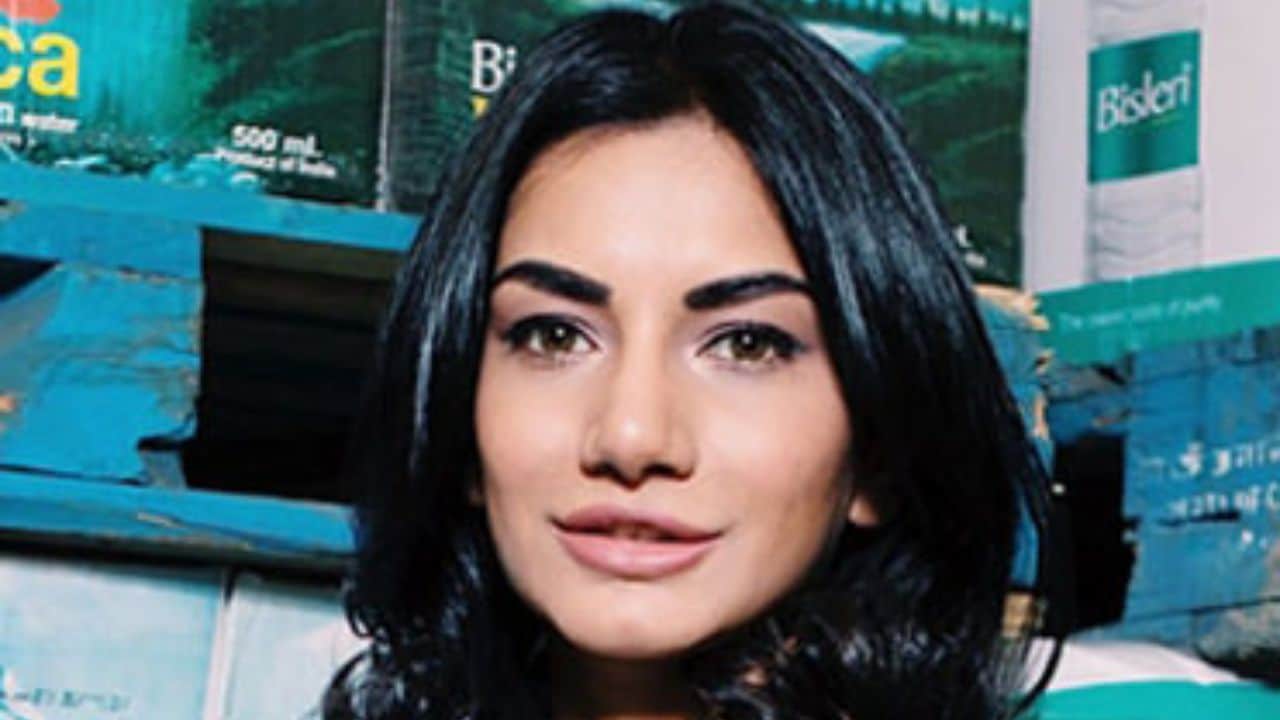 Who Is Jayanti Chauhan Daughter Of Bisleri Owner Ramesh J Chauhan, Her Age, Family, Husband Name, Net Worth