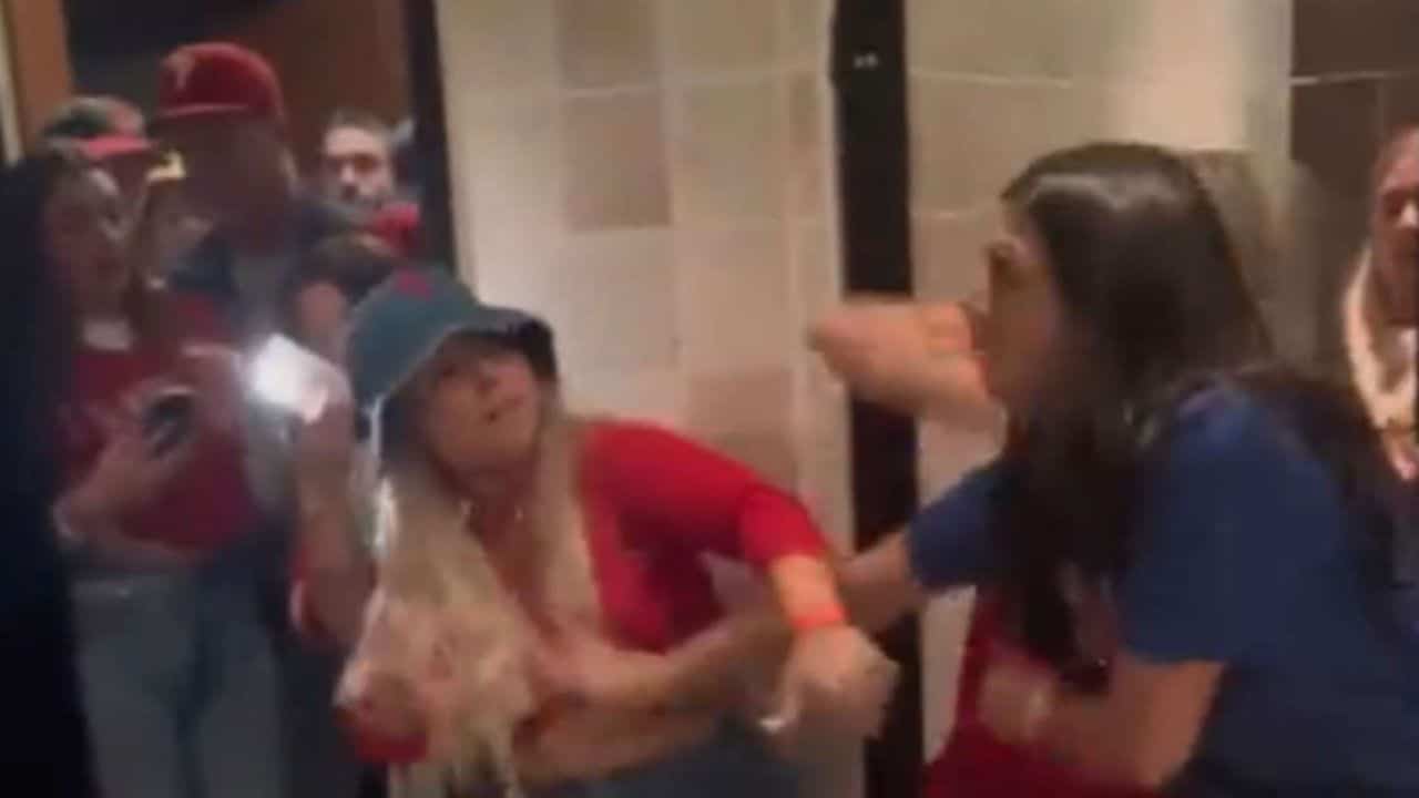 Watch Phillies Fans Fight Each On The Floor Of The Women’s Washroom In Xfinity Live, Video Goes Viral
