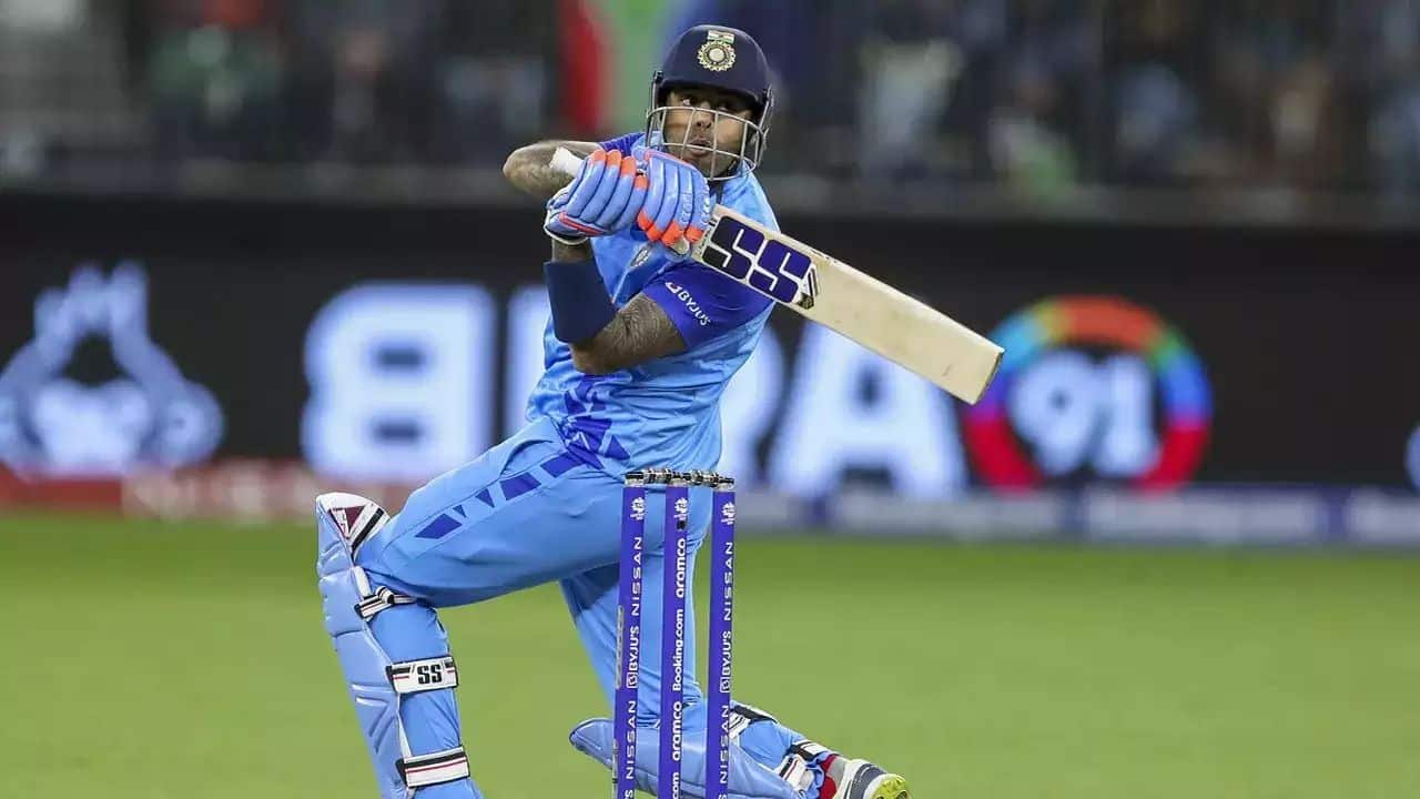 List Of Players With Most Runs In T20 International Cricket In A Calendar Year