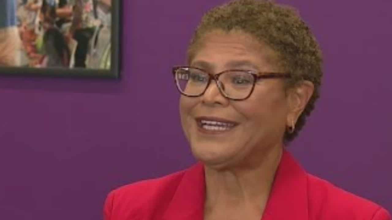 Who Is Karen Bass, Her Age, Family, Husband, Daughter, Education, Party ...
