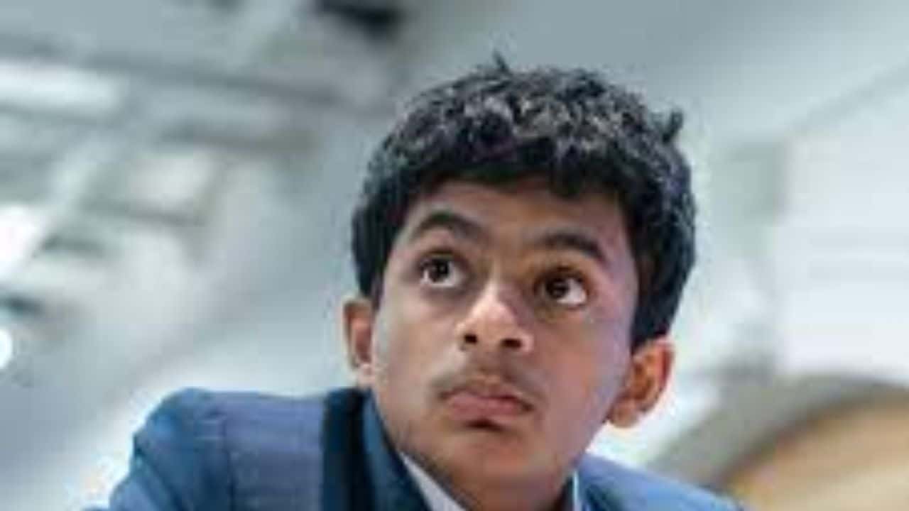 Chess Player Nihal Sarin Age, Height, Live Rating, Education, Family And Net Worth