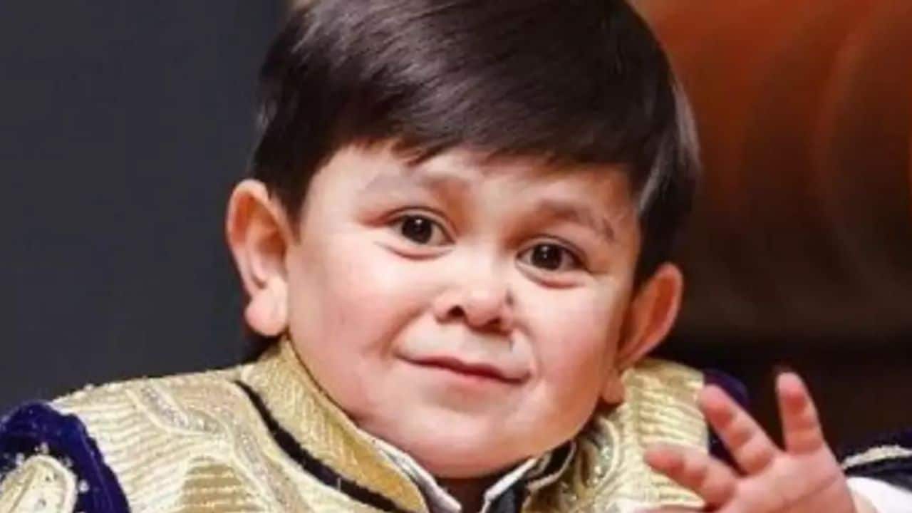 Who is Emirati Amira to be wife of Abdu Rozik, bio, age, nationality and wedding date