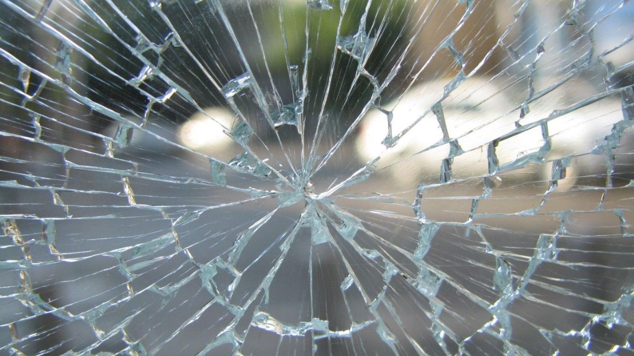 Watch Errol Spence Jr Has Car Destroyed After 14 Year Old Boy Smashes Into It, Accident Video Goes Viral
