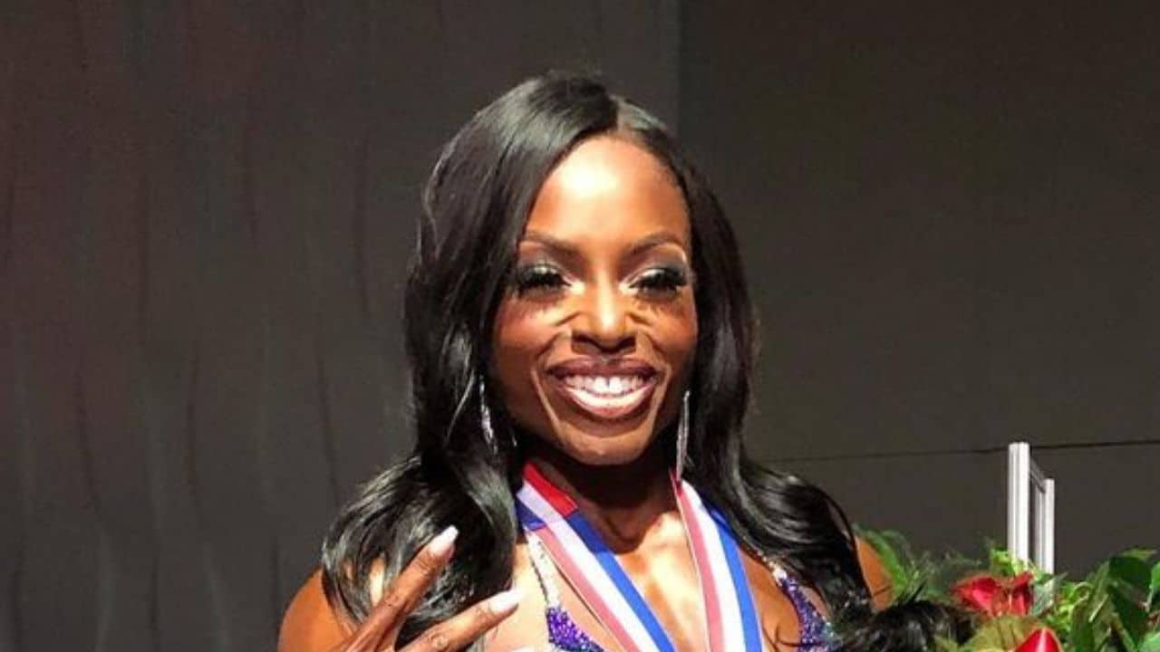 Bodybuilder Cydney Gillon Age, Height, Weight, Husband, Diet, Net Worth, Instagram