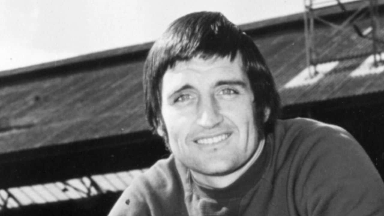 Ex-Crystal Palace Goalkeeper John Jackson Cause Of Death, Obituary, Age, Family, Career Stats