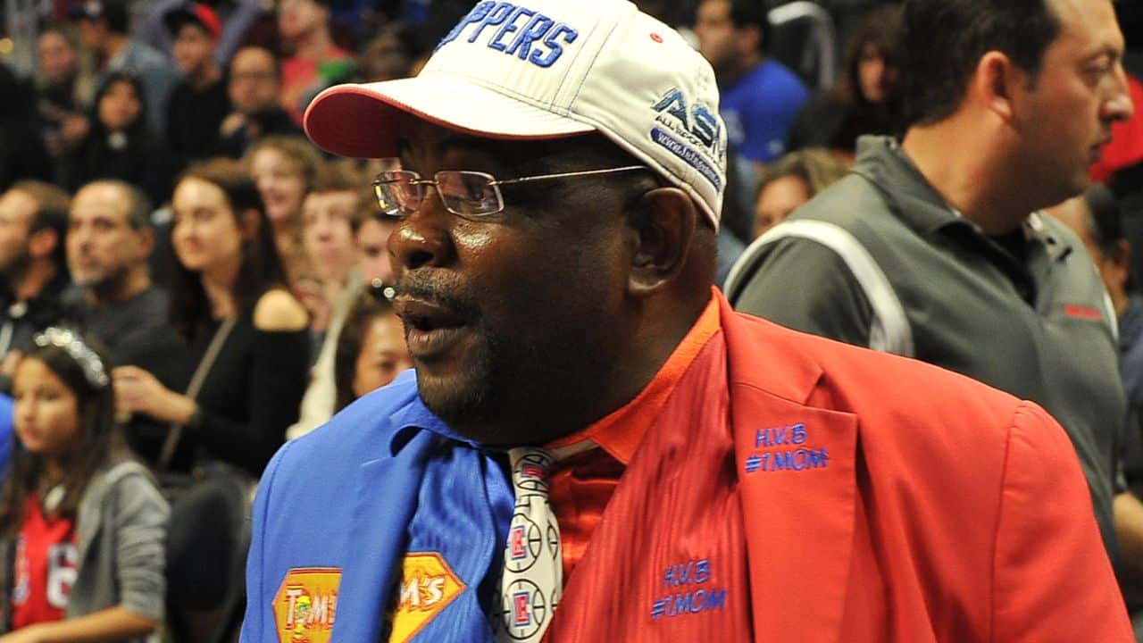 Who Is Clipper Darrell aka Darrell Bailey LA Clippers Superfan, His Age, Job, Net Worth