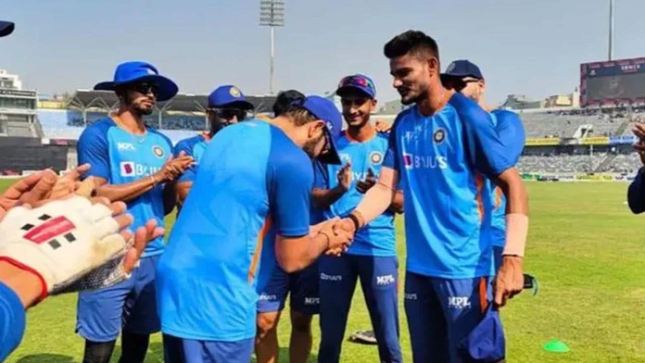 Kuldeep Sen Biography, Age, Height, Father, Stats, Fastest Ball Speed, IPL Team