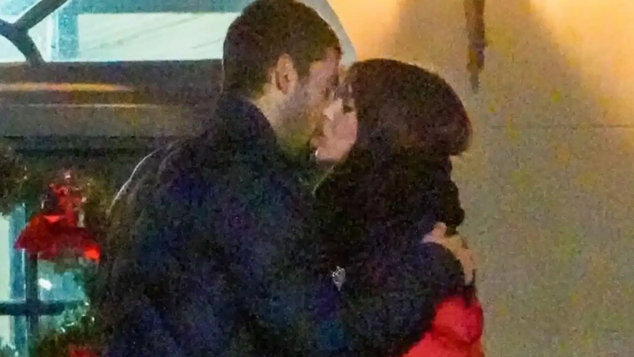 Who Is Jack Greer Artist Seen Kissing Emily Ratajkowski, His Age, Profession, Instagram