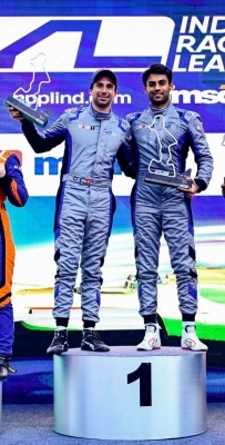 Indian Racing League: Akhil Rabindra, Neel Jani win Feature Race to keep Hyderabad Blackbirds on top