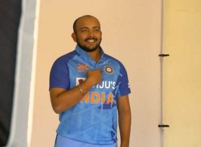 Keep your focus, now that you are back in the team: Father’s message to Shaw after India comeback