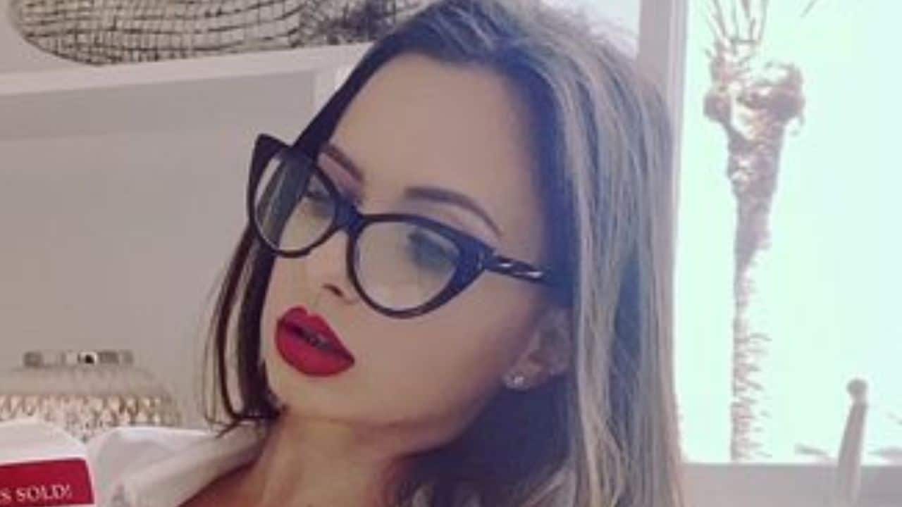 Dominatrix and cam model Ana Kalistasia offers Roger Goodell to inspect the chains for NFL playoffs games