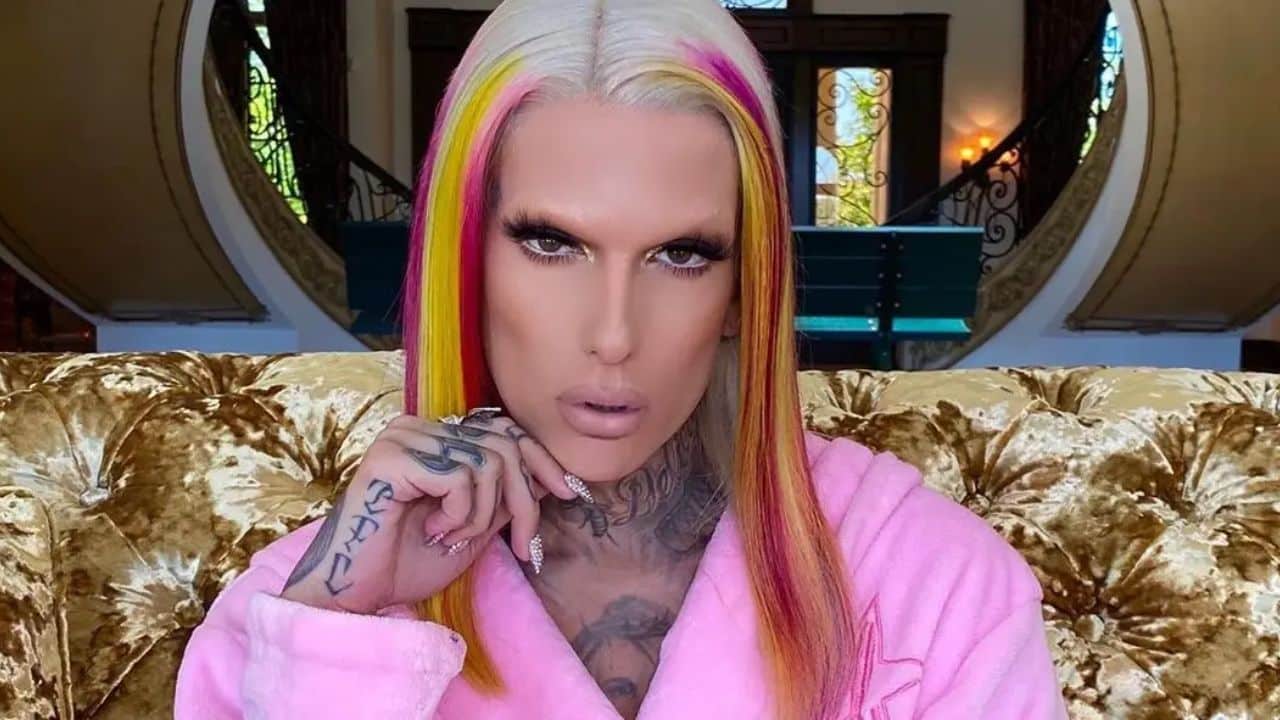 Who is the new NFL player boyfriend of Jeffree Star in 2023