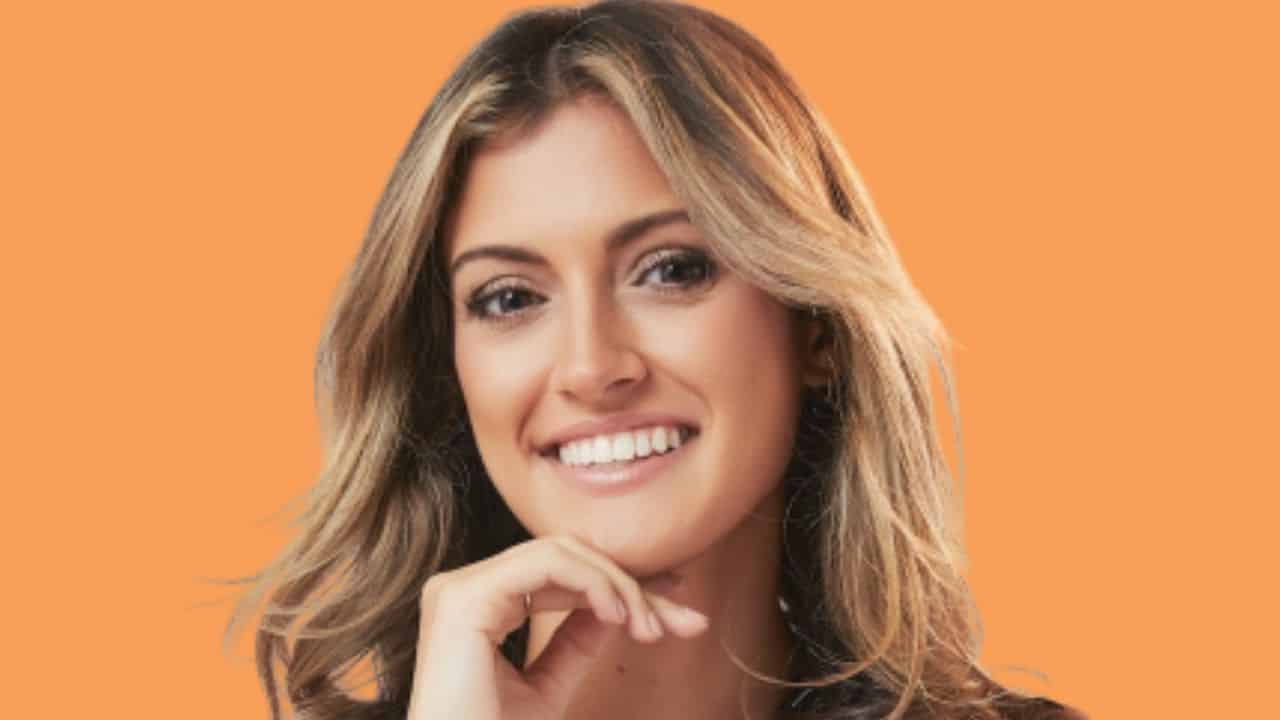 Who is Cara Ammon on The Bachelor season 27, her age, education, job, Instagram