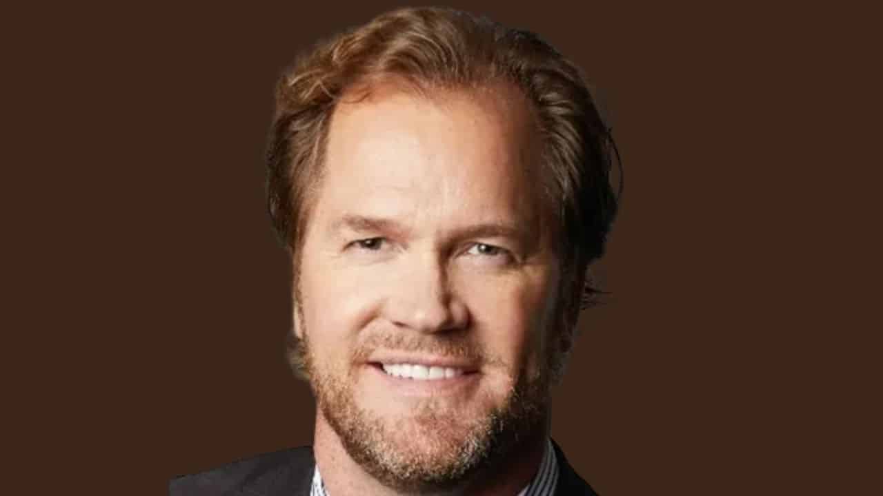 Who is Chris Pronger who suffered from commotio cordis like Damar Hamlin, his net worth, contract and wife