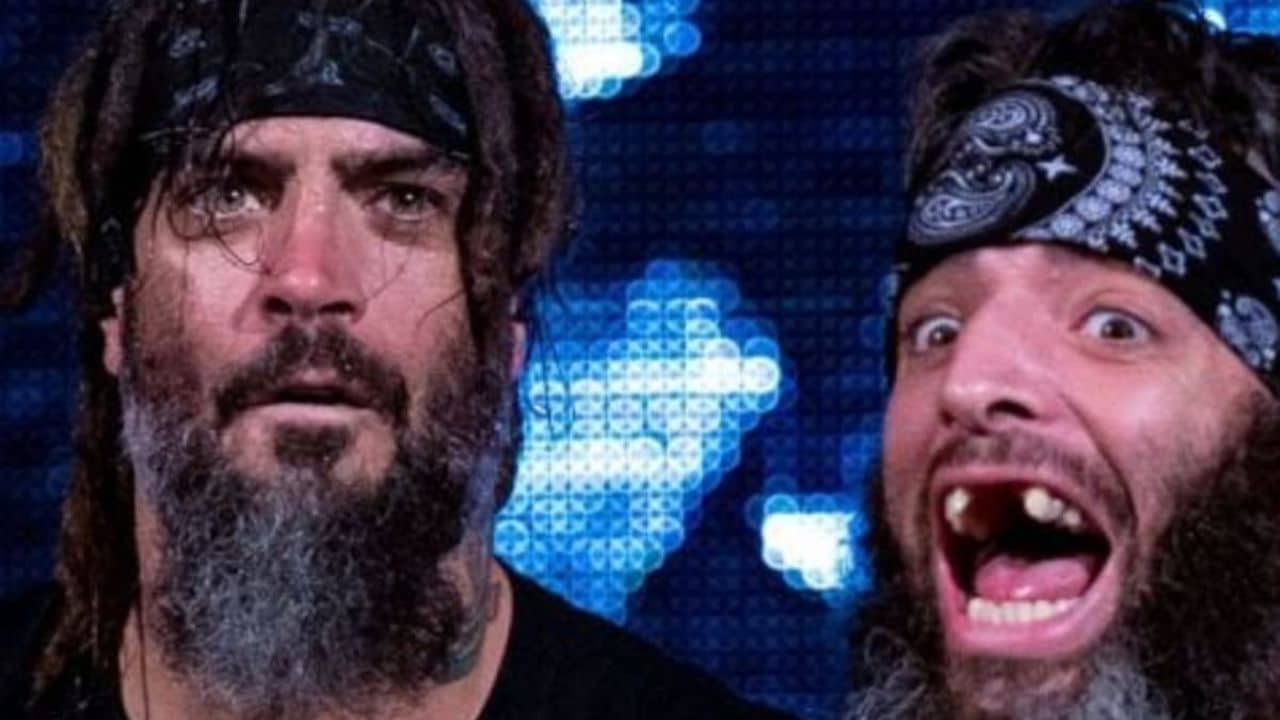 Who is Mark Briscoe brother of wrestler Jay Briscoe, his age, wife, net worth