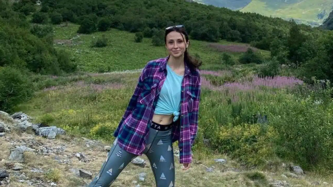 Who is Elena Banduro Russian travel blogger who died in Nepal plane accident, her age and Instagram