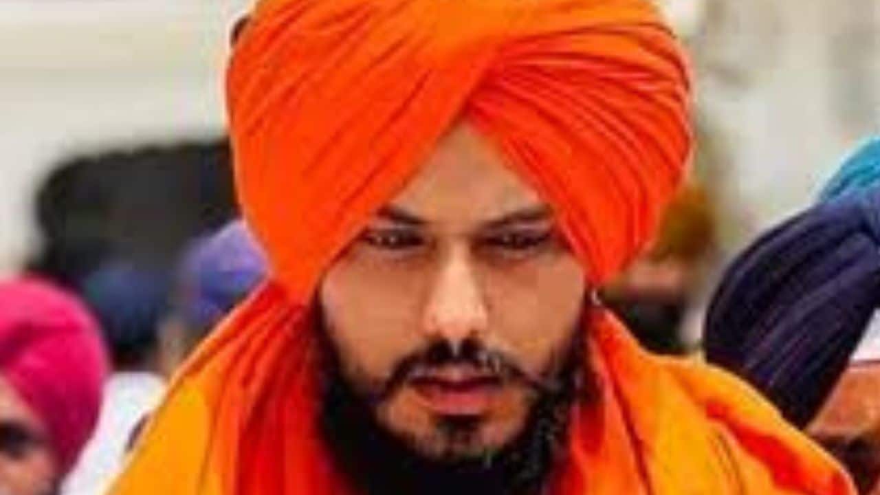 Who is Lovepreet Singh Toofan aide of Khalistani Amritpal Singh Khalsa, his age, photo, case, arrest and release reason