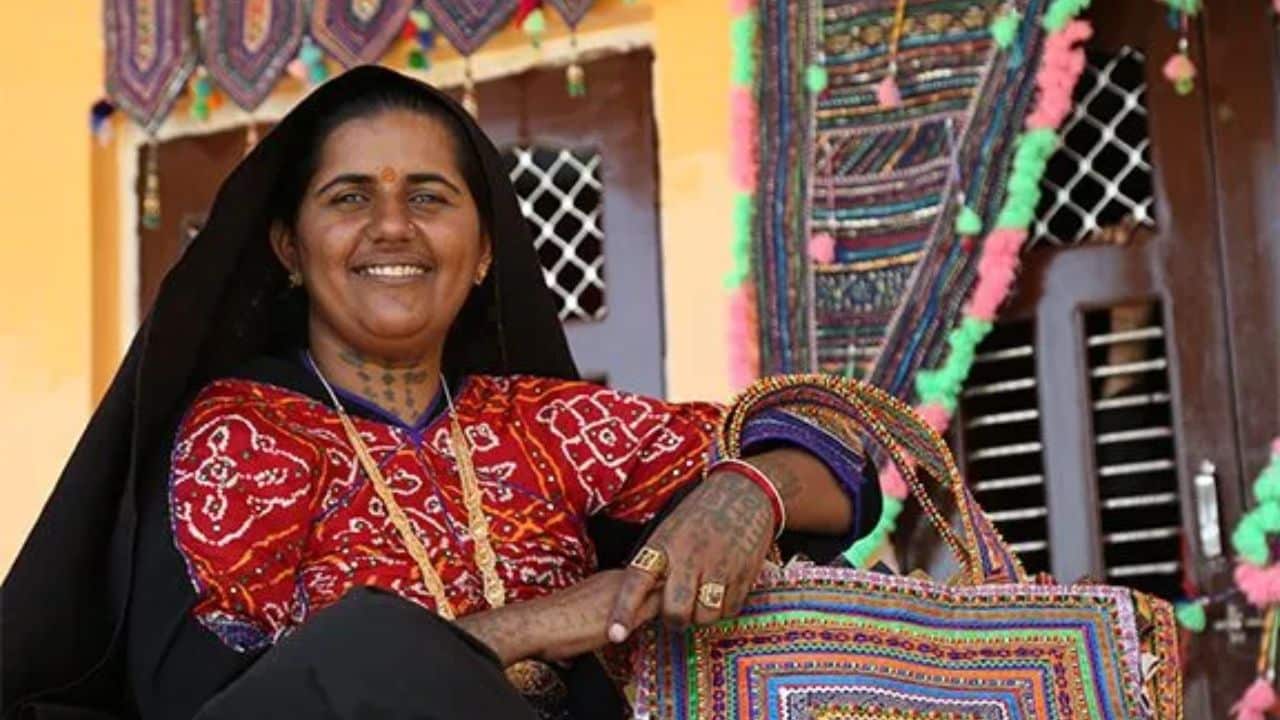 Pabiben Rabari Embroidery on Shark Tank India, episode, founder, deal, valuation, products and bags price, website, net worth