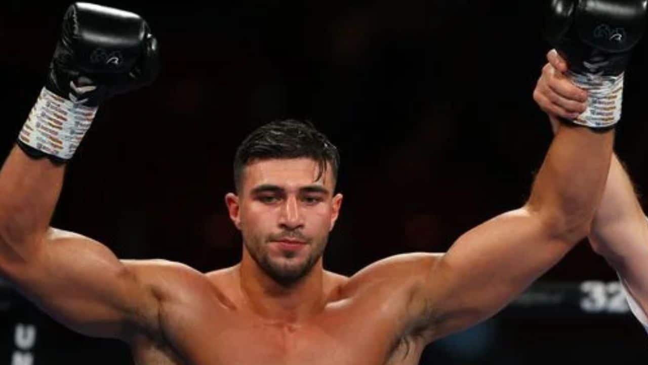 Tommy Fury net worth 2023, boxing record, age, height, mother, brother and girlfriend