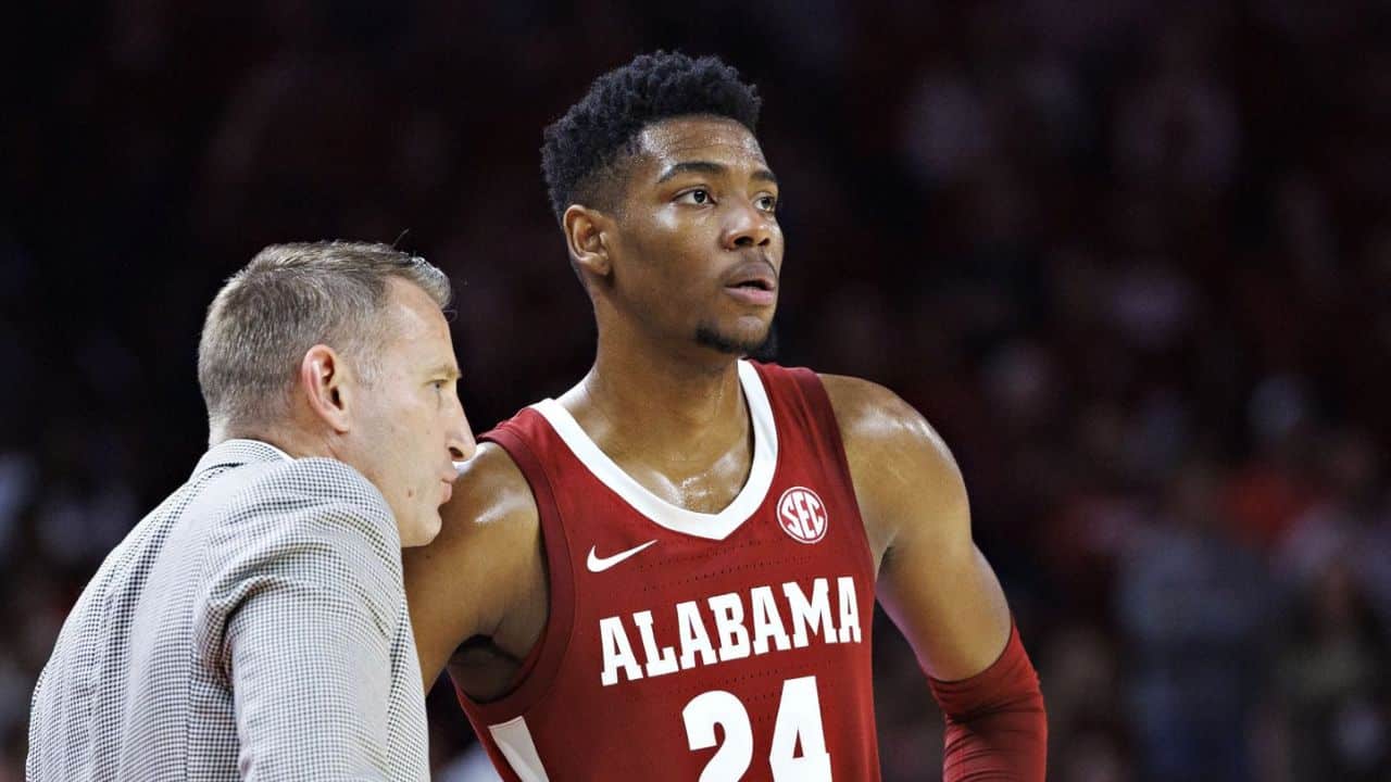 Who is Brandon Miller Alabama basketball player involved in the shooting of Jamea Jonae Harris, his age, height, dad, stats
