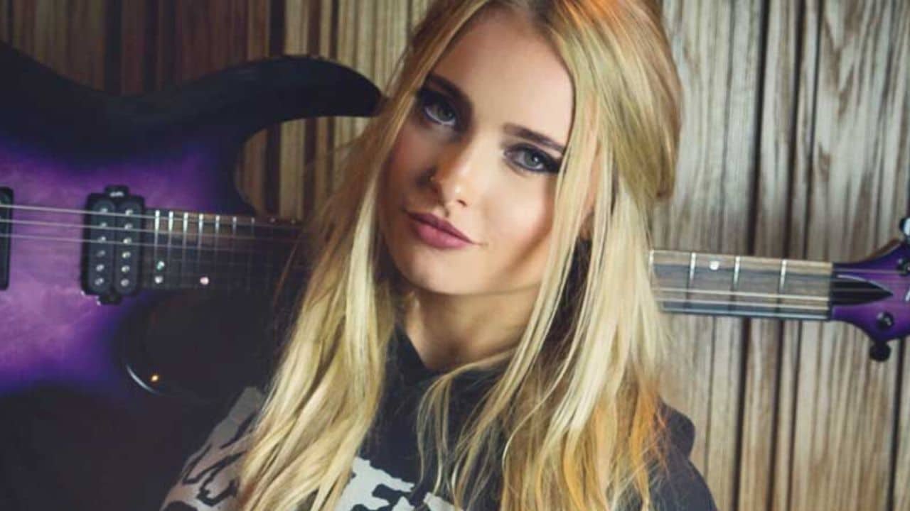 Who is Sophie Lloyd the girl MGK allegedly cheated on Megan Fox with, her age, height, husband, Instagram