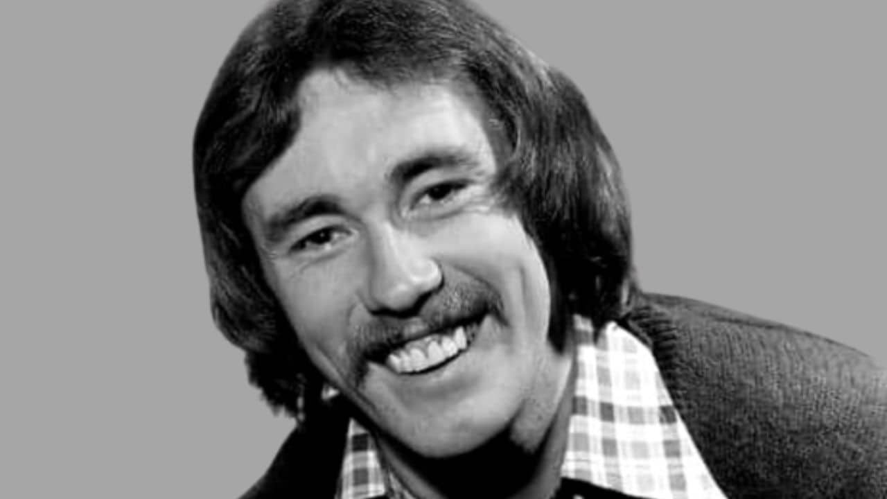 Sports presenter Dickie Davies cause of death, obituary, net worth 2023, age, family, wife, son