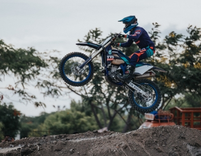 PETRONAS TVS Racing eyes consecutive supercross victory; announces its 9 racer squad for Indian Nationl Supercross