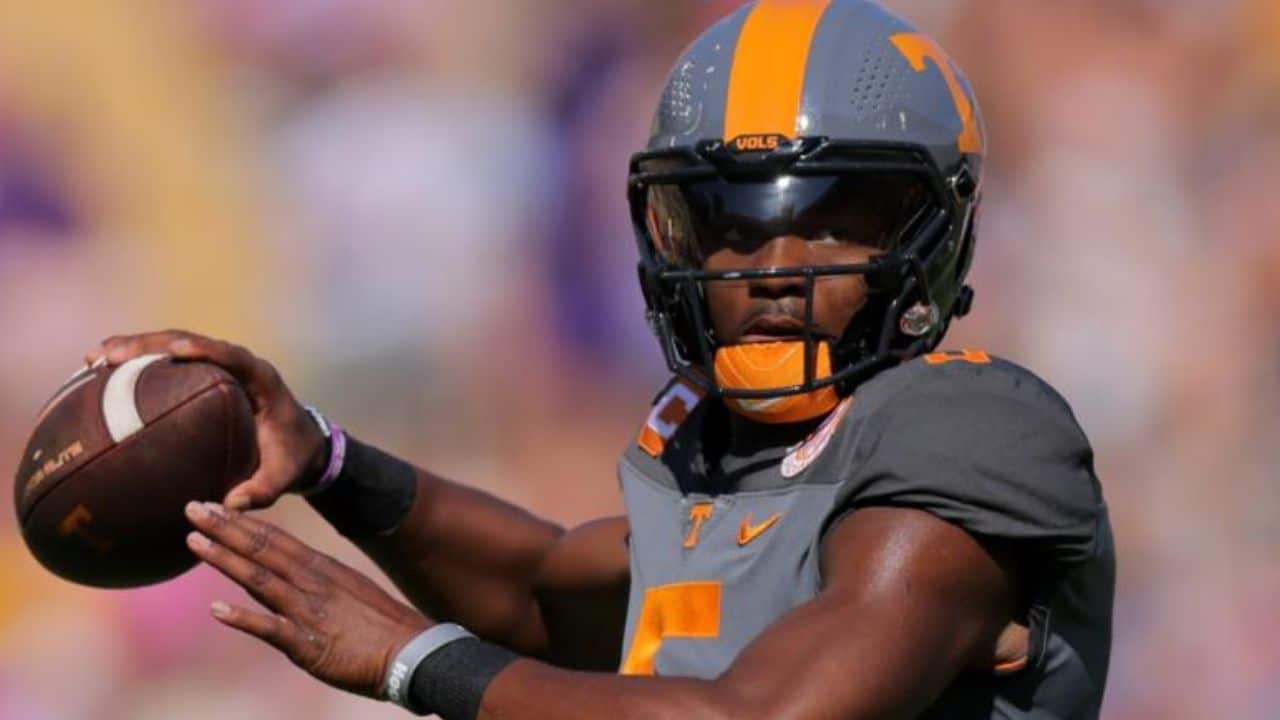 Who is Hendon Hooker, age, height, family, parents, high school, stats, injury