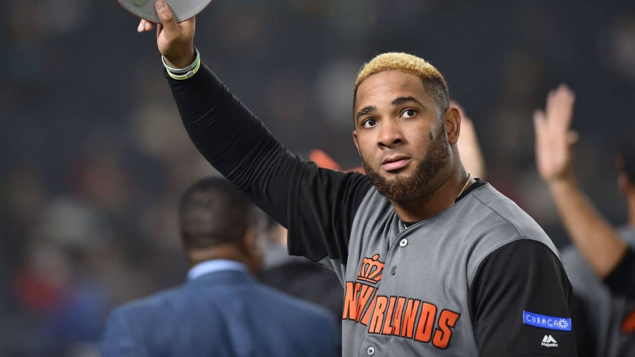 Wladimir Balentien salary, Japan contract, net worth 2023, career earnings, age, wife, stats