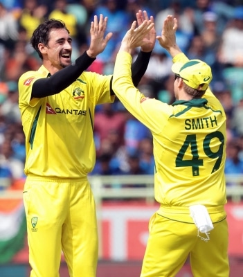 2nd ODI: Starc five-fer, Abbott’s three-fer help Australia bowl out India for 117