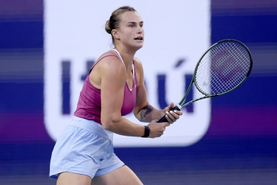 Sabalenka, Swiatek secure semis spots with comeback wins at WTA Stuttgart GP