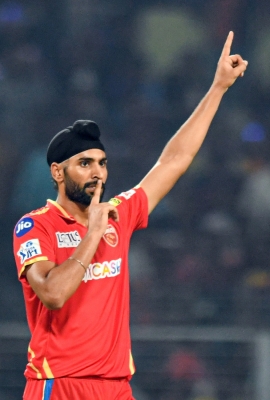 IPL 2023: Dhawan’s fifty; Shahrukh, Harpreet’s blitz power PBKS to 179/7 against KKR