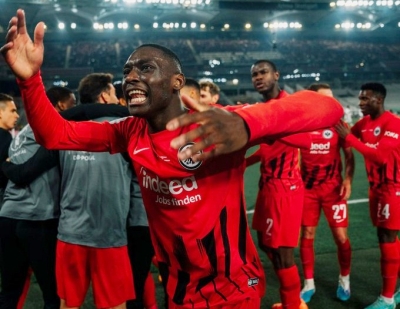 Football: Frankfurt shock Stuttgart to advance into German Cup final
