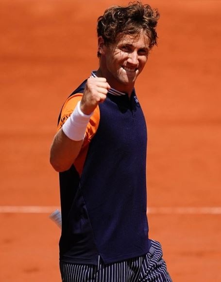 French Open: Ruud advances to third round with win over Zeppieri