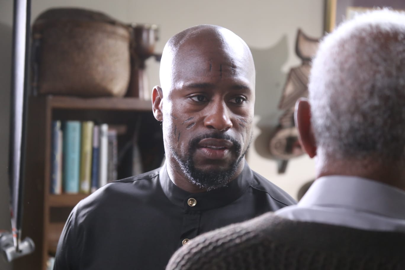 Exclusive Former NFL player Vernon Davis talks about his impending movie “Please Don’t Feed the Children” with Michelle Dockery