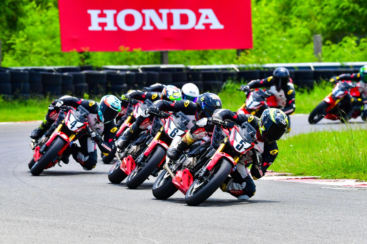 Raivat Dhar Leads in Race 2 of Round 3 of the  2025 IDEMITSU Honda India Talent Cup CB300F