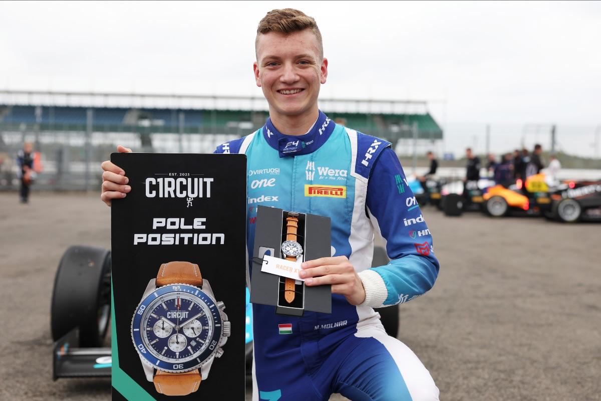 Fionn McLaughlin extends British F4 lead with sublime Silverstone win