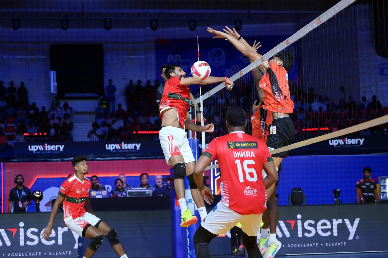 PVL 2025: Hosts Hyderabad Black Hawks celebrate Dussehra with big win over defending Champions Calicut Heroes