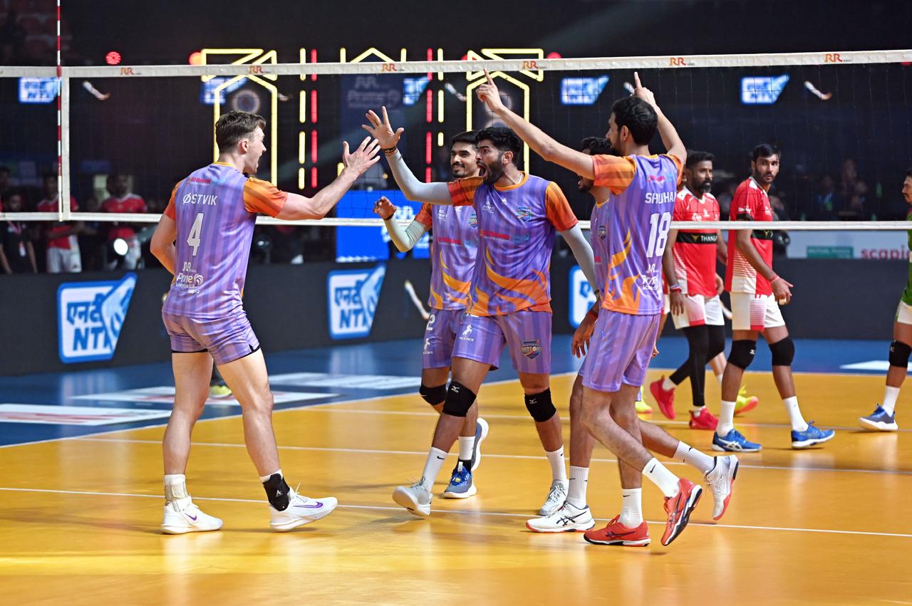 PVL 2025: Mumbai Meteors beat Calicut Heroes 3-0 to continue perfect run