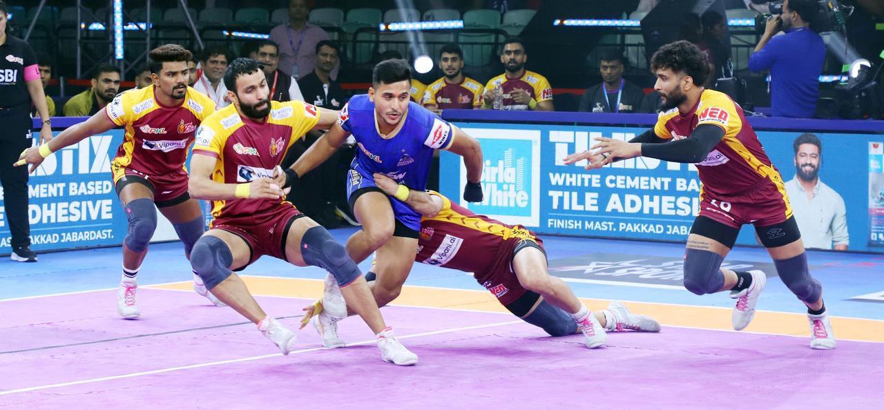Vinay Stars as Haryana Steelers beat Telugu Titans by 11 points, solidify Top Four chances