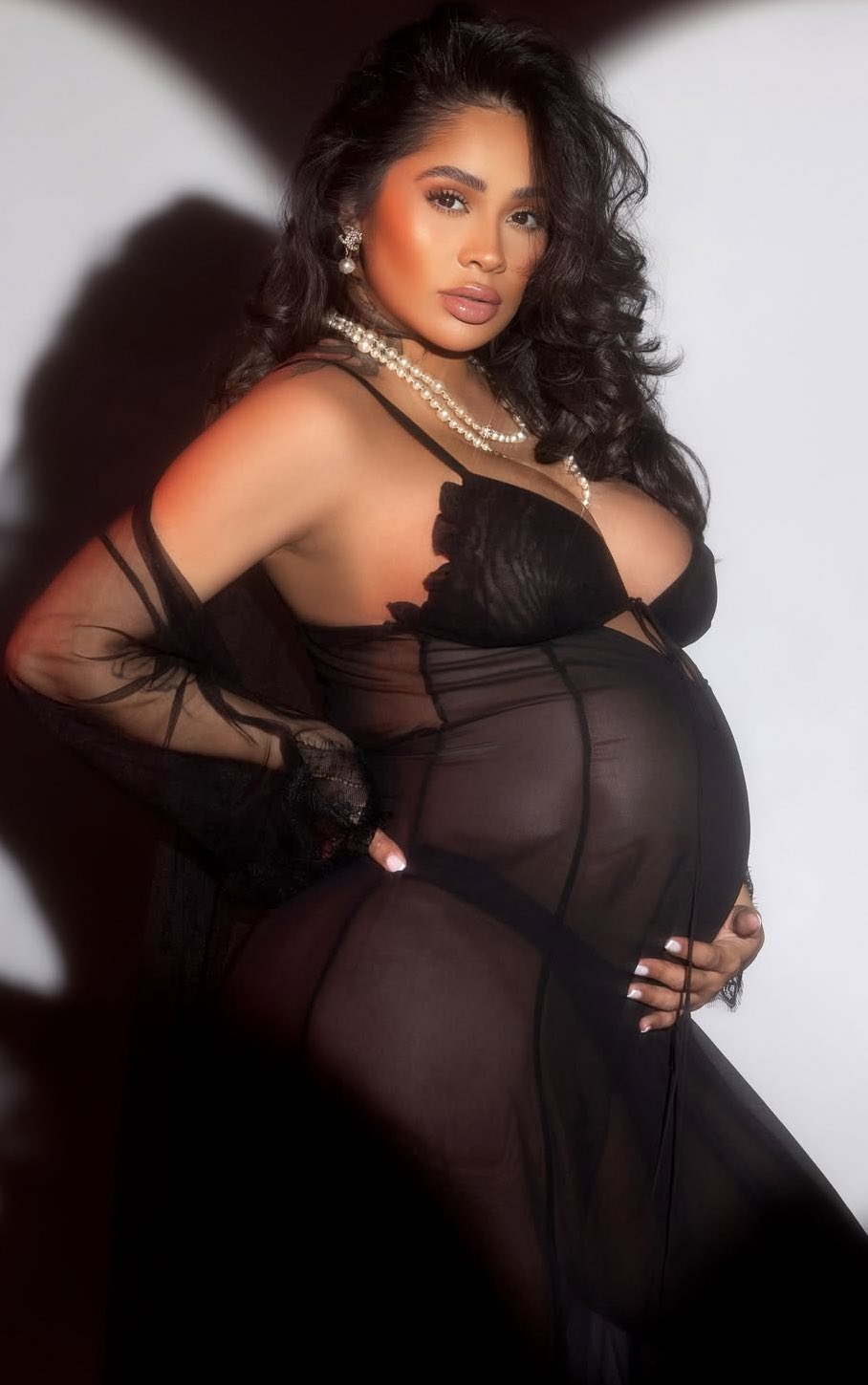 Who is IG model Aileen Lopera, new baby mama of Stefon Diggs