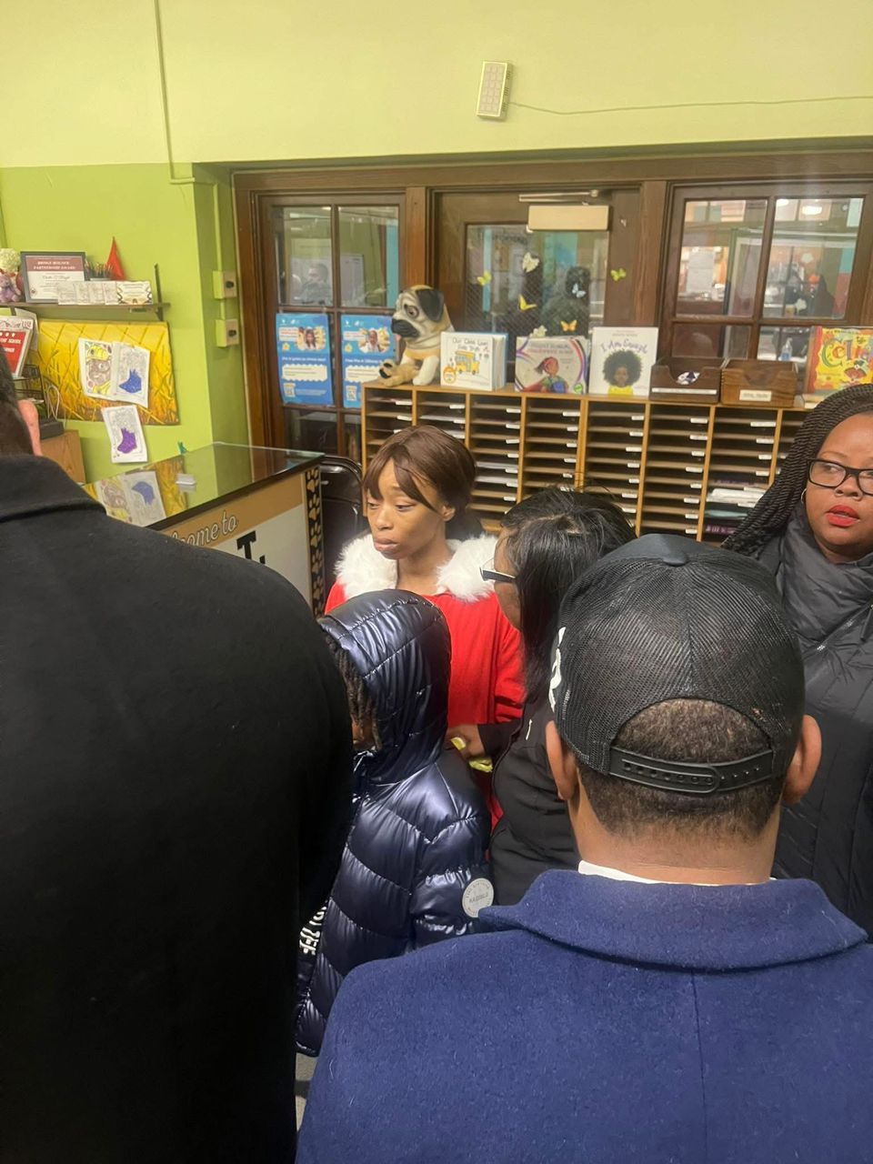 Who is Corshawnda Hatter, pregnant Chicago woman beaten by students near Orville Bright Elementary School